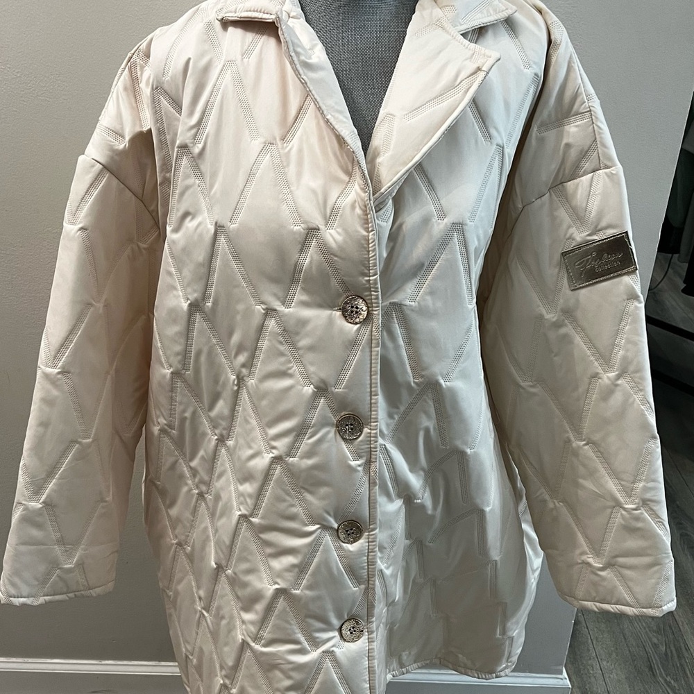 Elegant Cream Quilted Jacket
